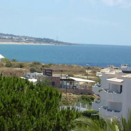 Apartamento Oceanmartinho Апартаменты
