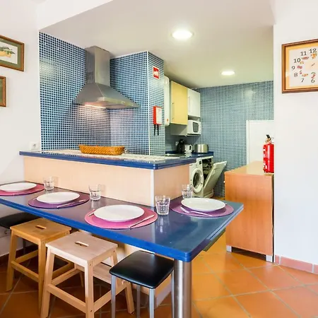 Apartamento Oceanmartinho アパート